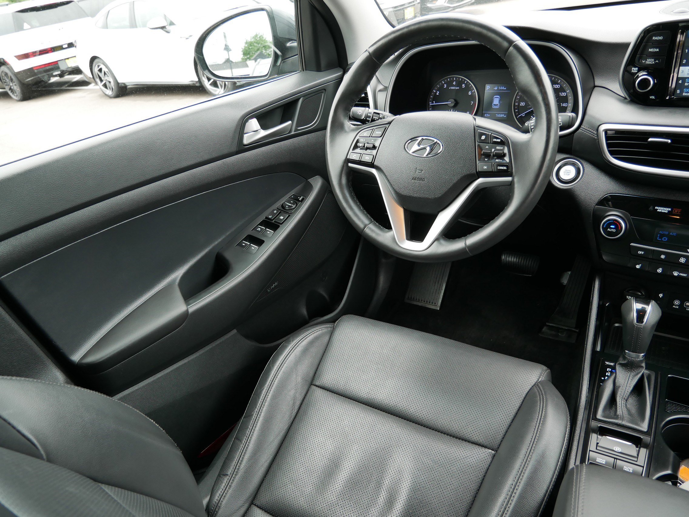 Used 2019 Hyundai Tucson Limited AWD/4WD image 9