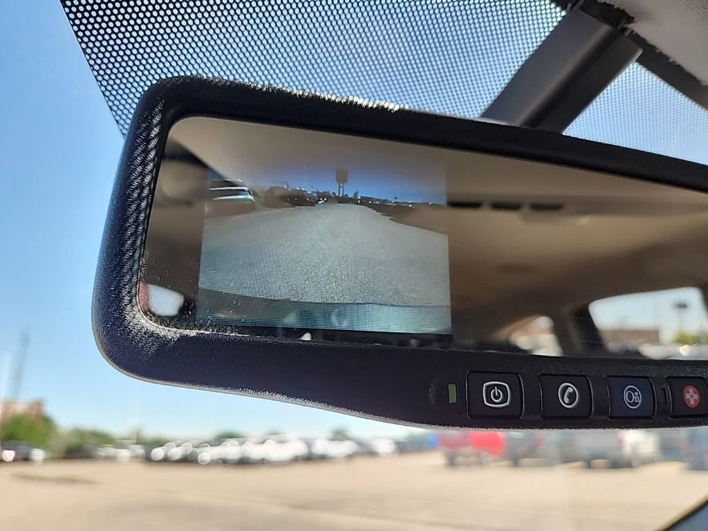 Used 2011 Chevrolet Traverse LT w/ Personal Connectivity Package AWD/4WD image 17