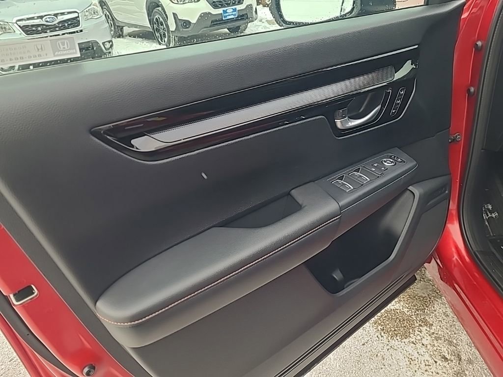 Used 2023 Honda CR-V Sport Touring image 12