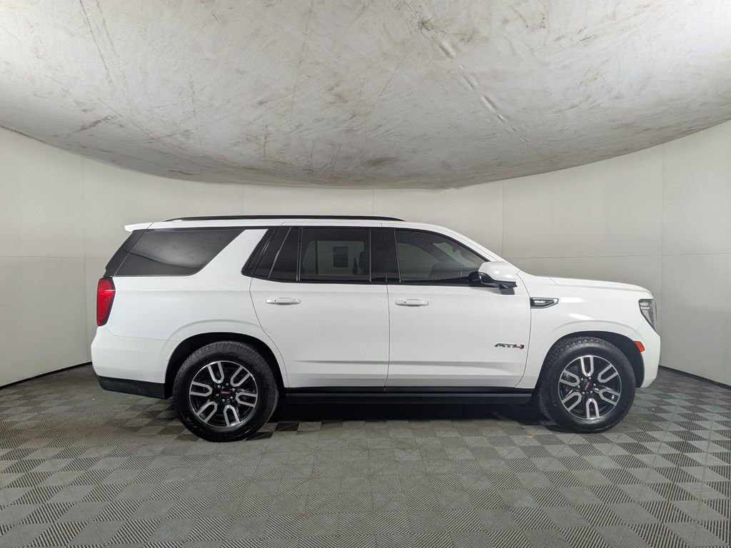 Used 2021 GMC Yukon AT4 w/ AT4 Premium Plus Package image 6