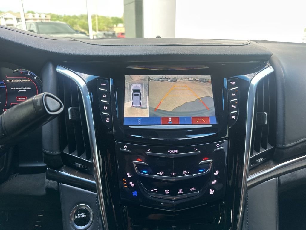 Used 2018 Cadillac Escalade ESV Platinum AWD/4WD image 8