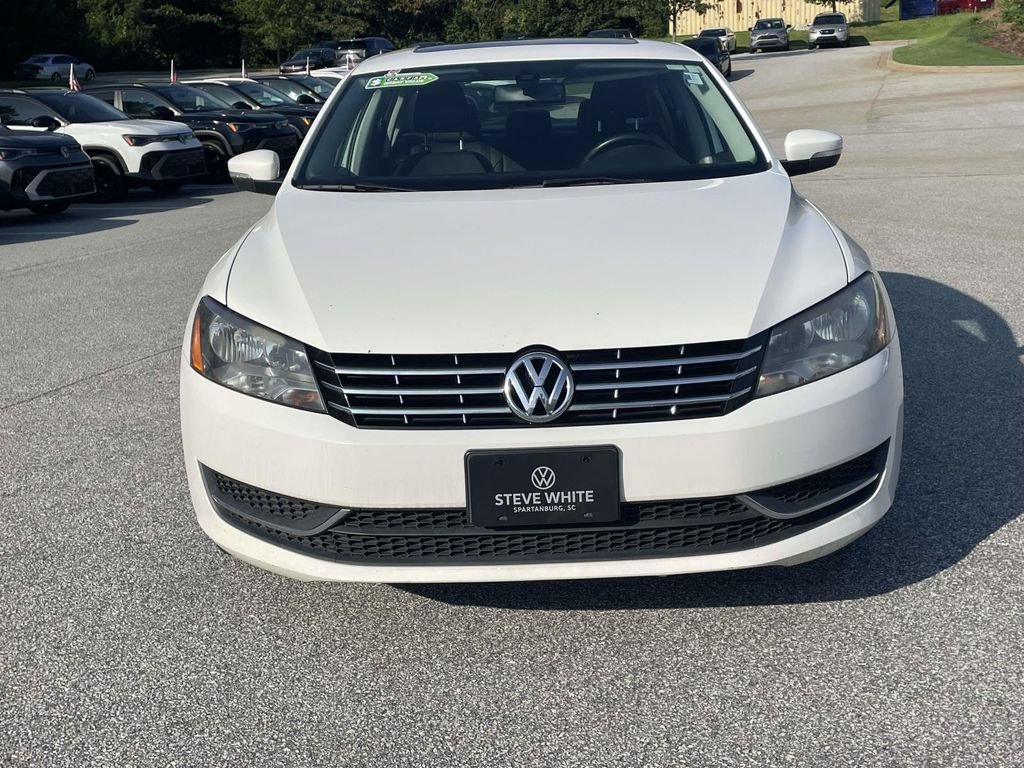 Used 2013 Volkswagen Passat TDI SE FWD image 2
