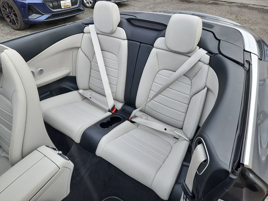 Used 2017 Mercedes-Benz C 300 4MATIC Cabriolet image 10