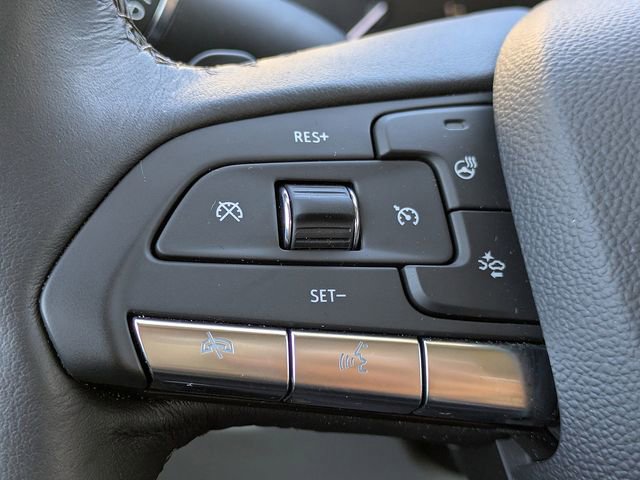 Certified 2023 Cadillac XT4 Luxury w/ Cold Weather Package image 29