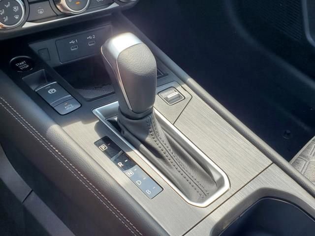 Used 2025 Nissan Kicks SV w/ SV Premium Package image 22