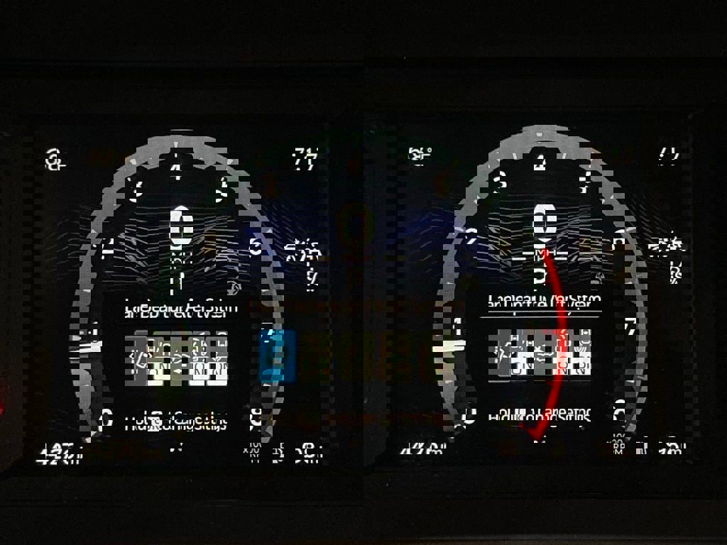 Used 2024 Toyota Tacoma SR5 AWD/4WD image 12