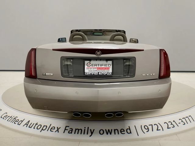 Used 2005 Cadillac XLR RWD image 7
