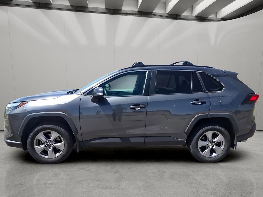 Used 2024 Toyota RAV4 XLE image 2