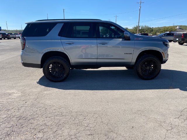 Used 2026 Chevrolet Tahoe Z71 w/ Comfort Package AWD/4WD image 7