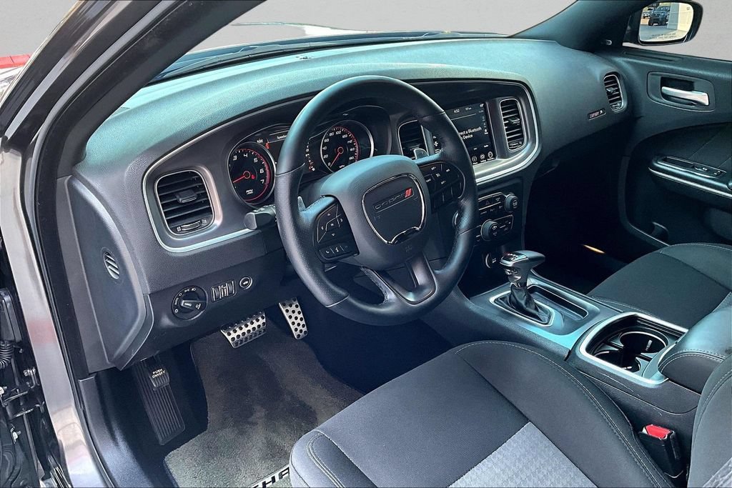 Used 2020 Dodge Charger Scat Pack RWD image 17
