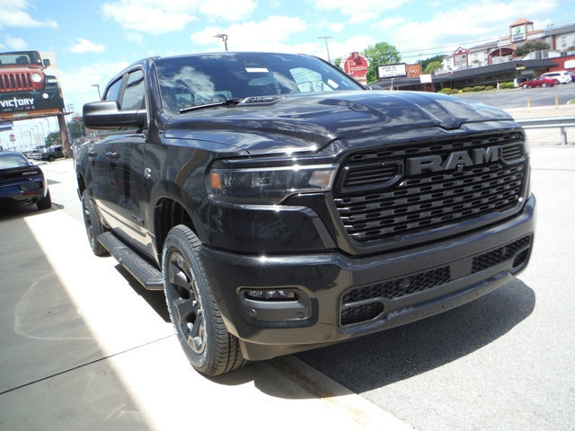 New 2026 RAM 1500 Express AWD/4WD image 12