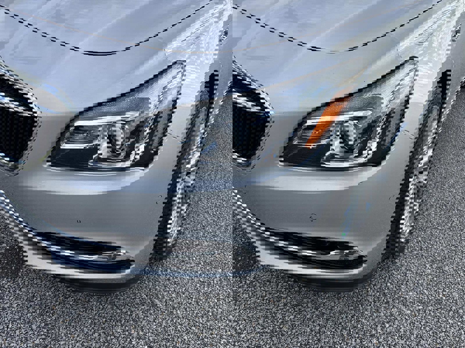 Used 2017 Buick LaCrosse Premium w/ Driver Confidence Package #2 image 9