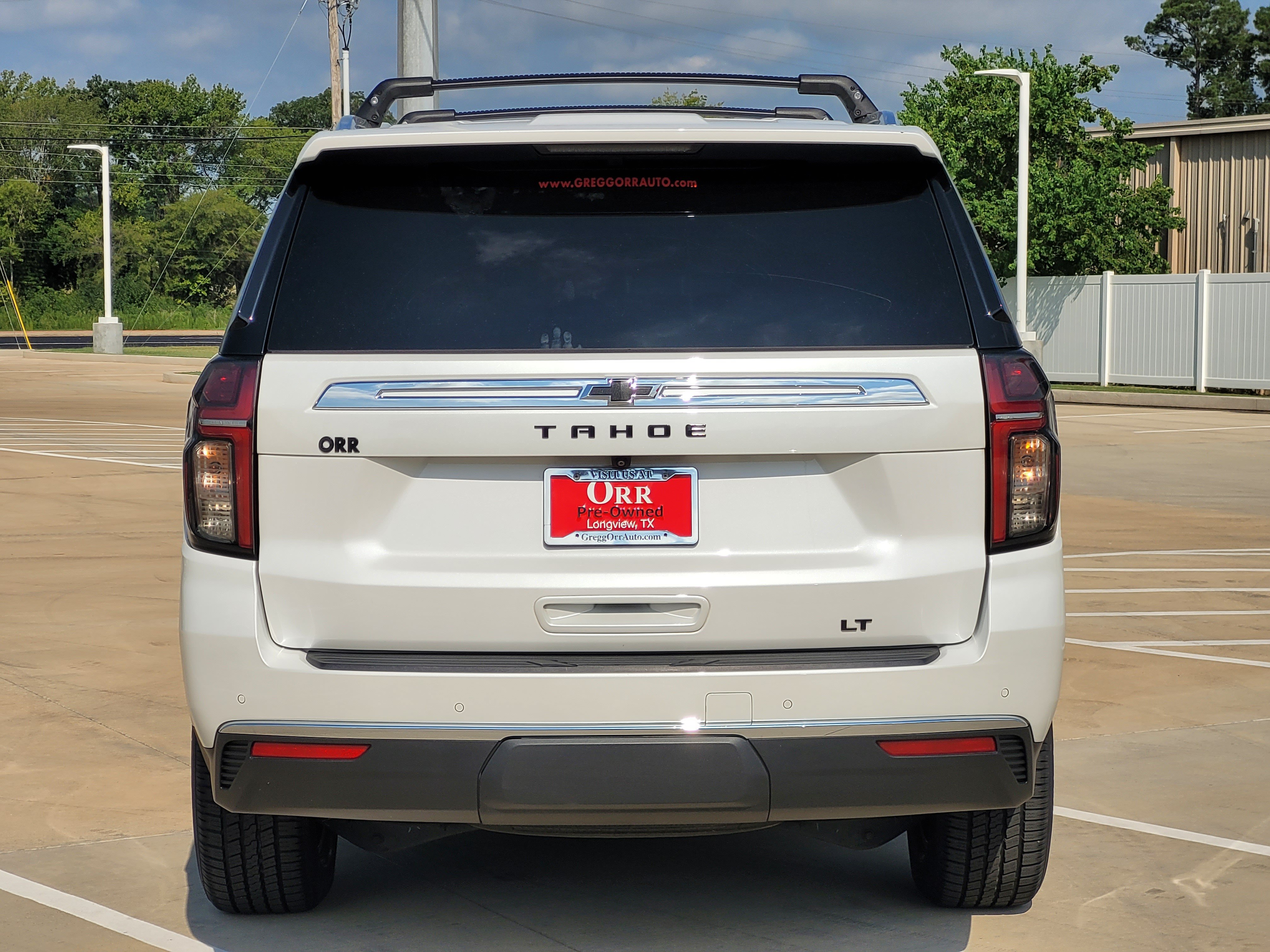 Used 2022 Chevrolet Tahoe LT w/ Luxury Package RWD image 5