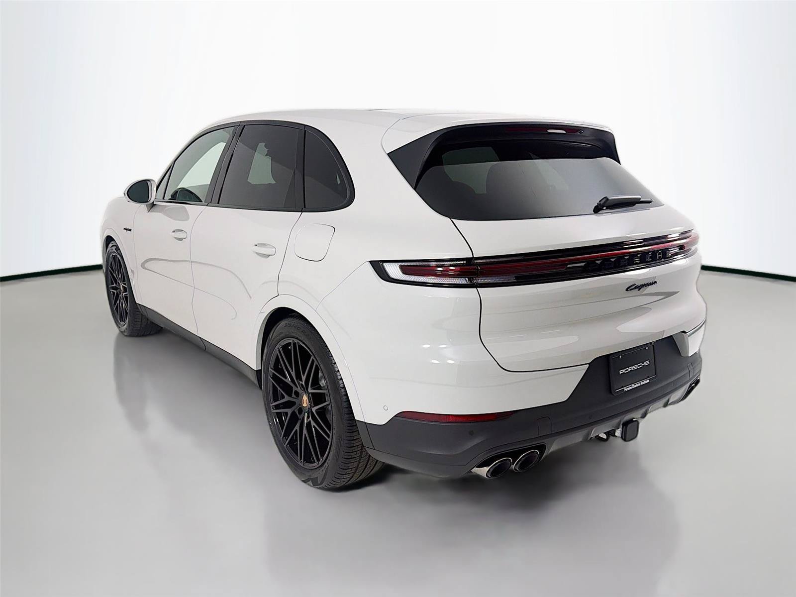 New 2026 Porsche Cayenne E-Hybrid AWD/4WD image 3