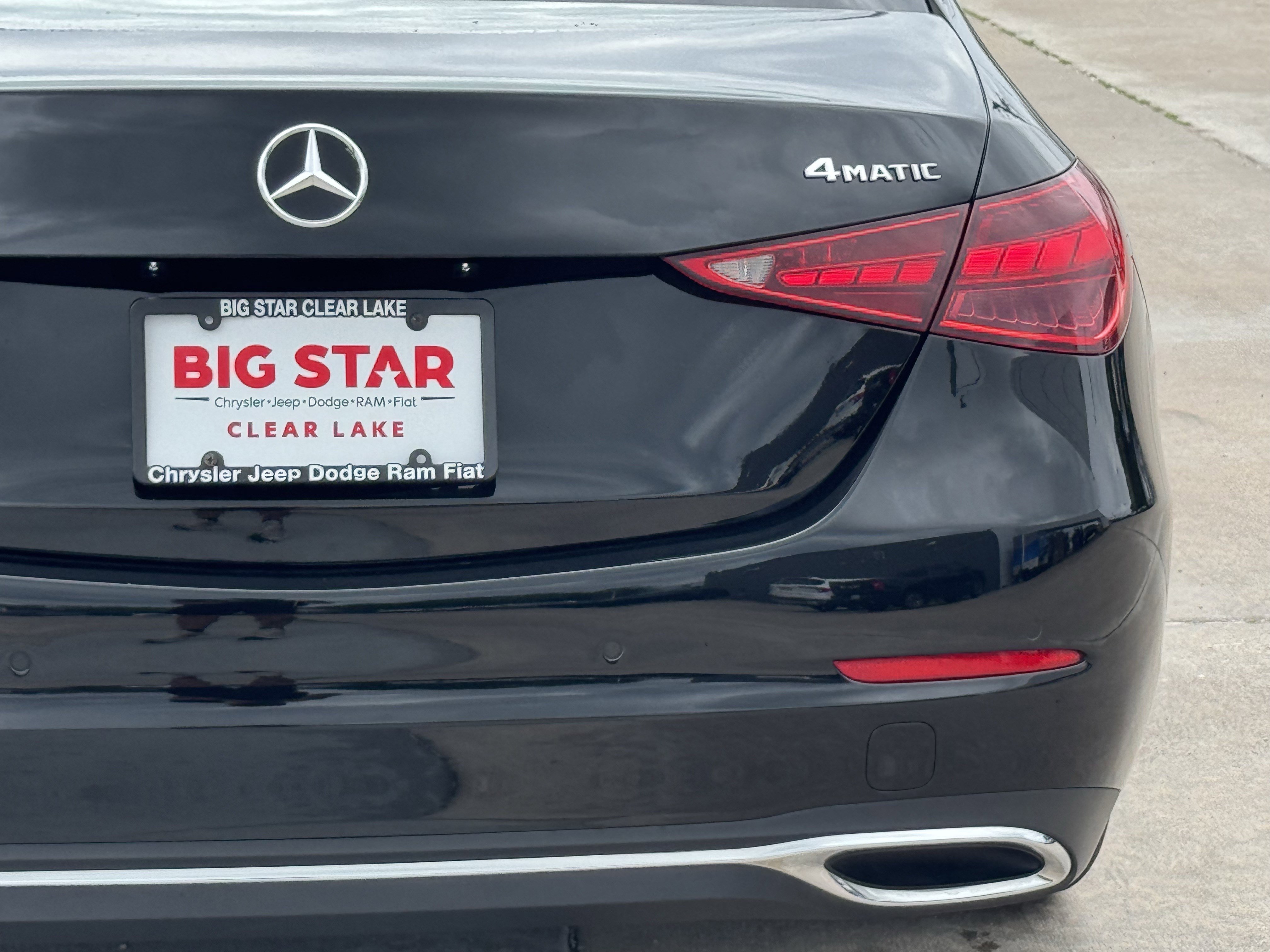 Used 2025 Mercedes-Benz C 300 4MATIC Sedan image 11