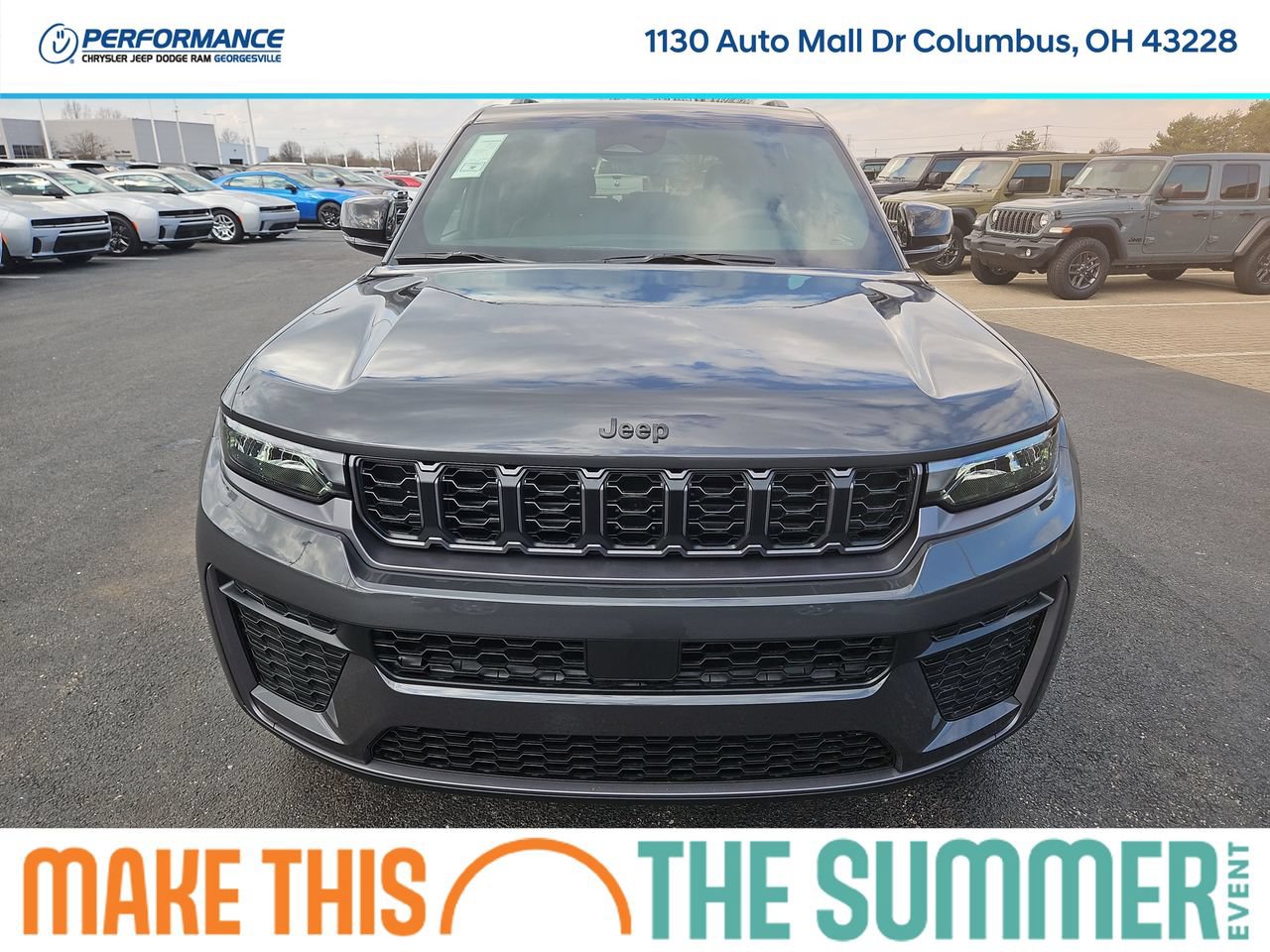 New 2026 Jeep Grand Cherokee Altitude AWD/4WD image 2