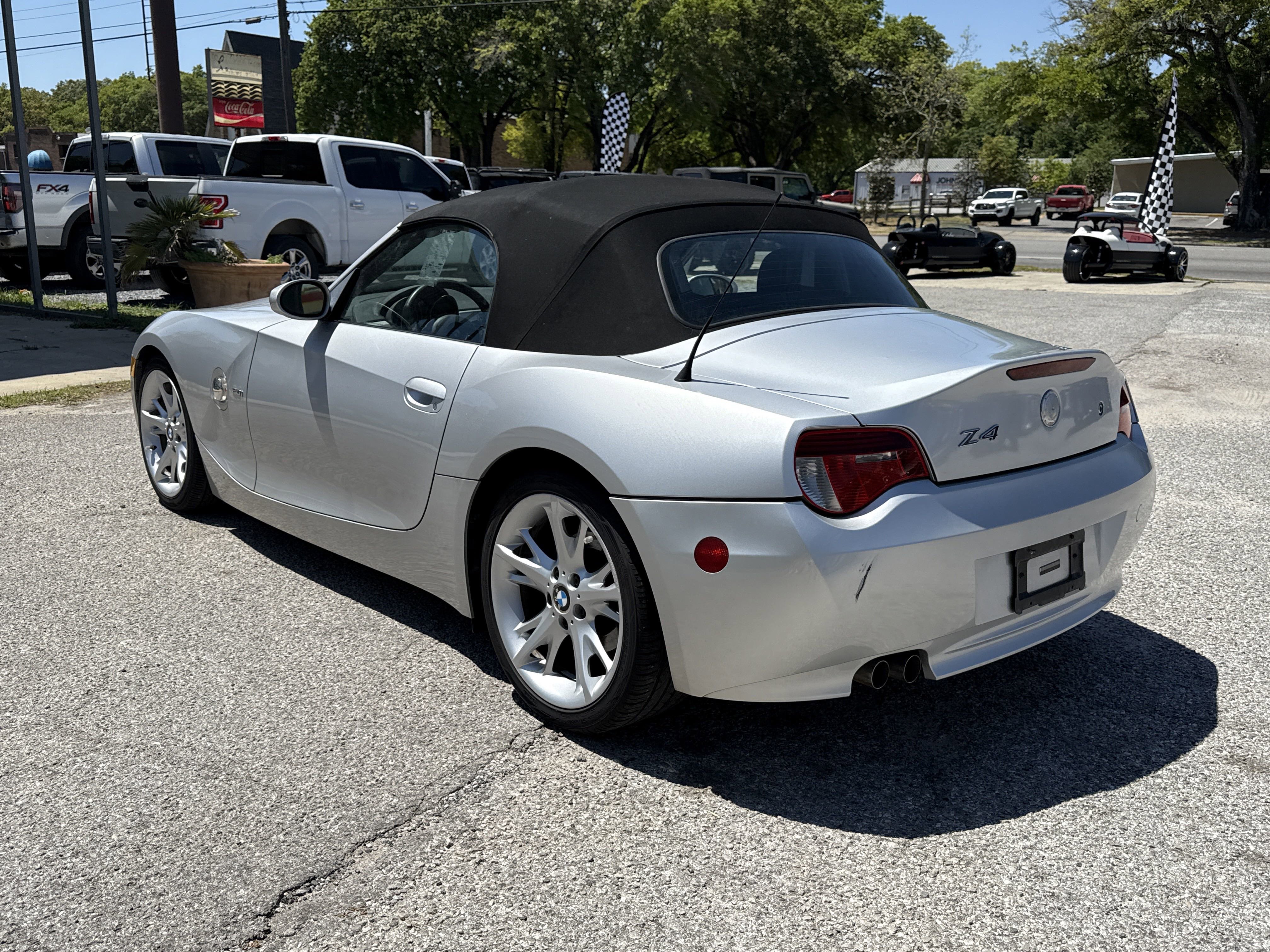 Used 2008 BMW Z4 3.0i w/ Premium Pkg image 3