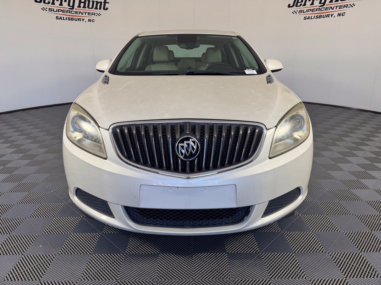 Used 2016 Buick Verano FWD image 4