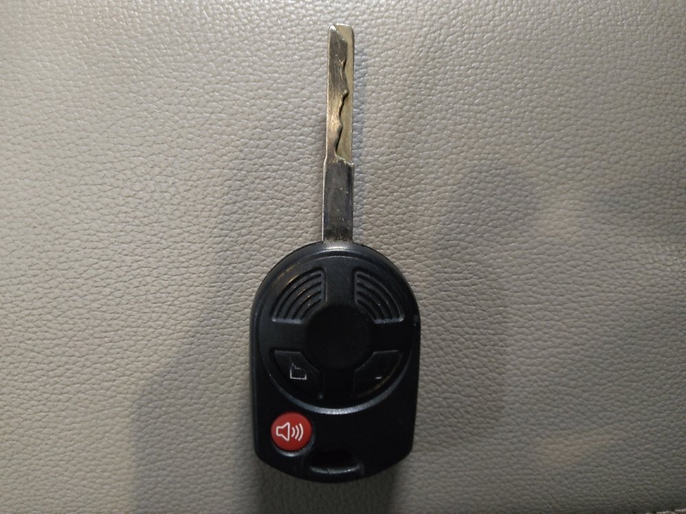 Used 2017 Ford Escape SE w/ Equipment Group 201A FWD image 32