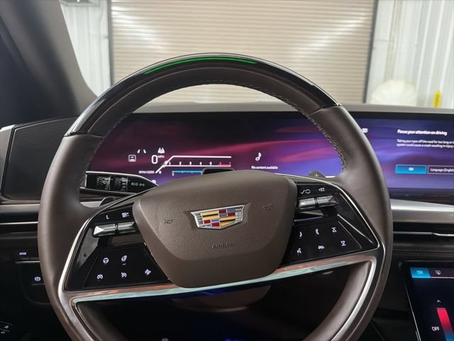 Certified 2026 Cadillac Escalade Luxury w/ LPO, Floor Liner Package RWD image 26