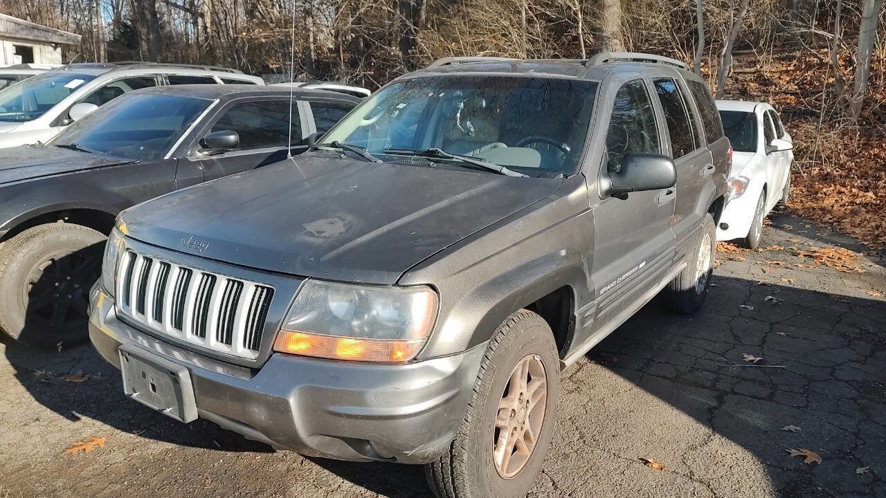 Used 2004 Jeep Grand Cherokee Laredo w/ Tan Your Hide Group image 1