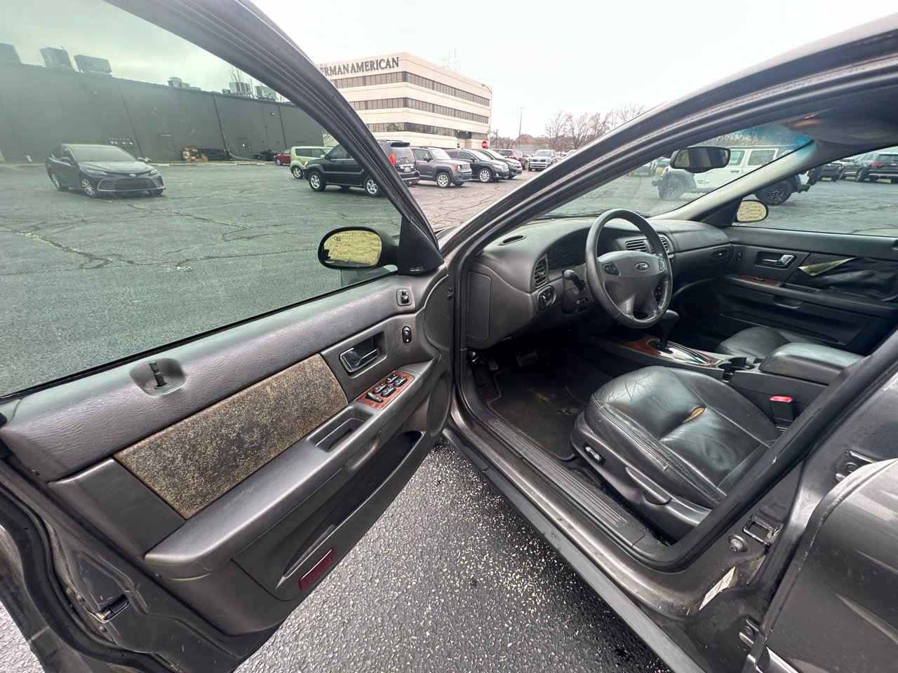 Used 2003 Ford Taurus SEL image 9