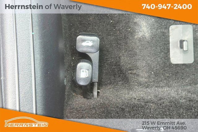 Used 2025 Kia K4 LXS image 15