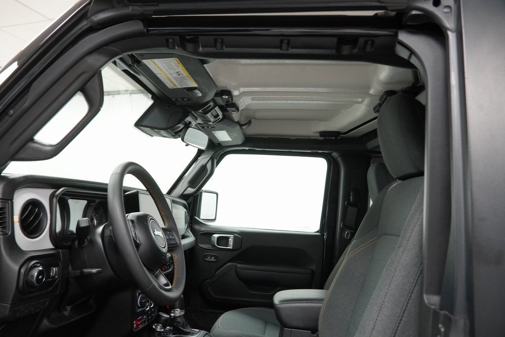 Certified 2024 Jeep Wrangler Willys image 21
