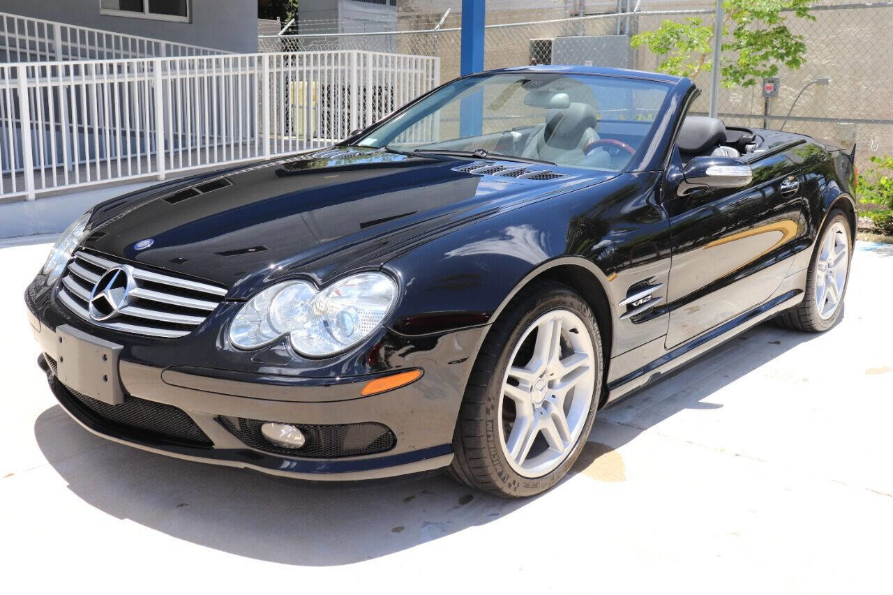Used 2005 Mercedes-Benz SL 600 image 1