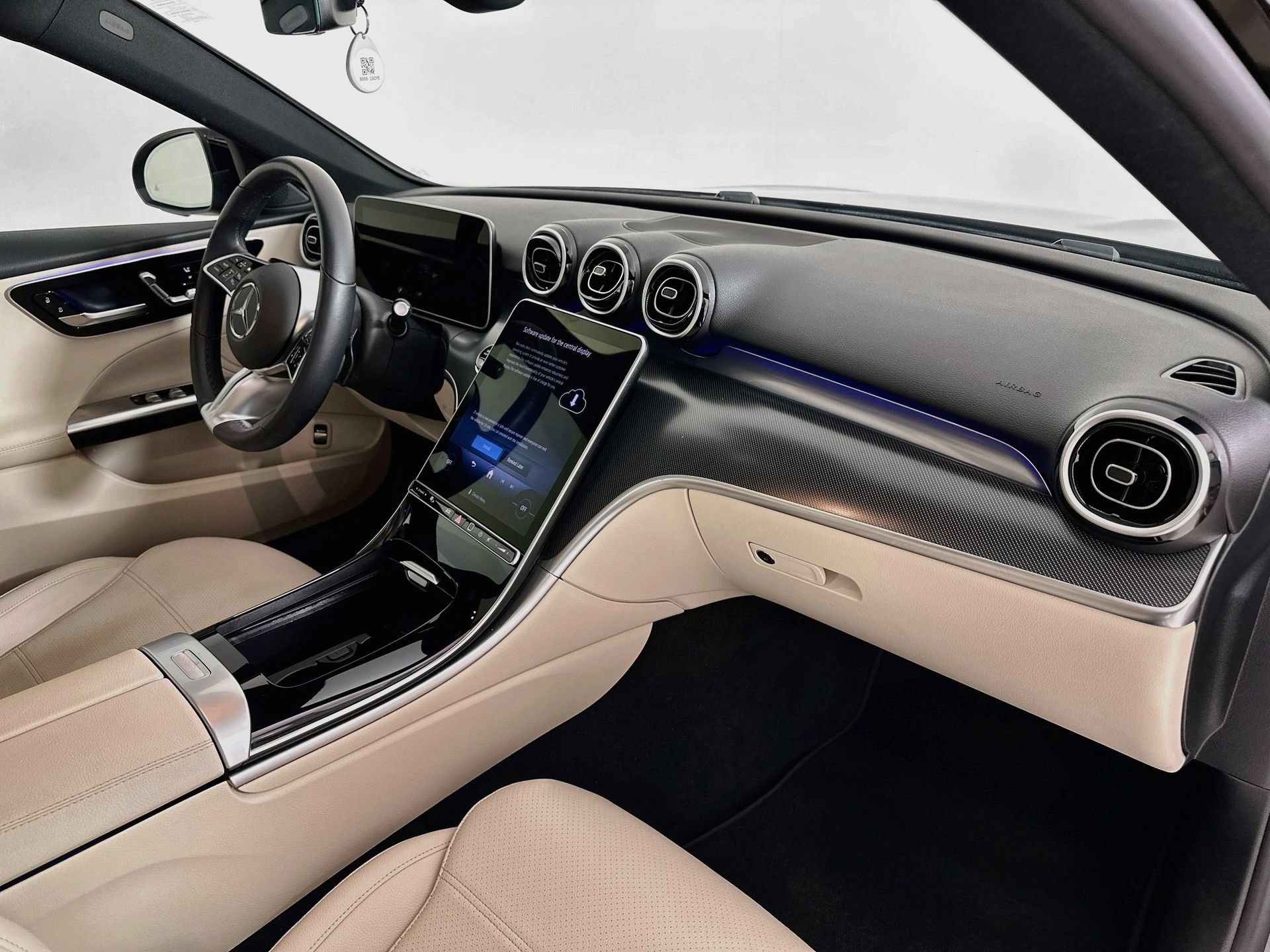 Certified 2025 Mercedes-Benz C 300 Sedan image 29