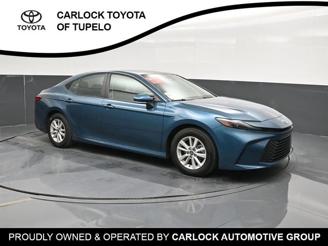 Used 2026 Toyota Camry LE FWD image 6