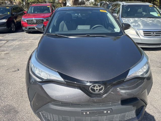 Used 2021 Toyota C-HR LE image 6