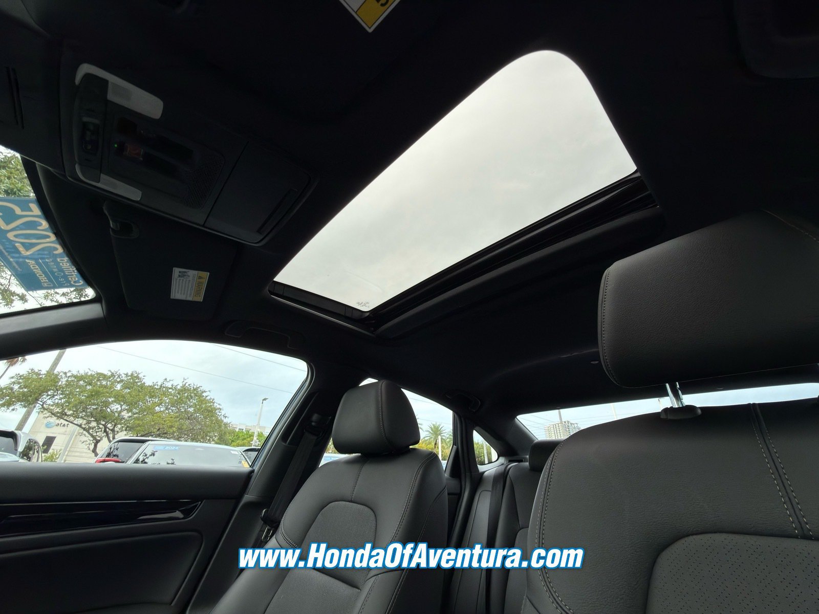 Certified 2025 Honda Civic Sport image 30