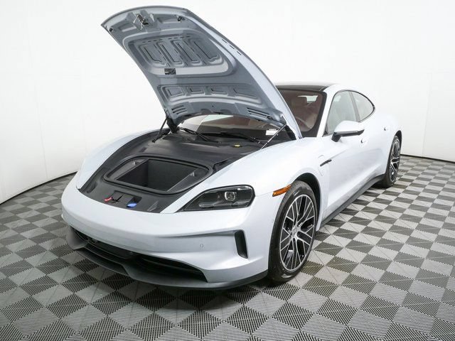 New 2026 Porsche Taycan RWD image 34