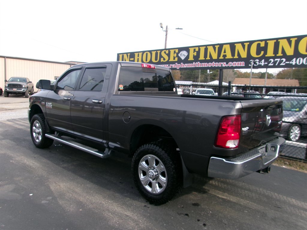 Used 2015 RAM 2500 SLT w/ Luxury Group image 11