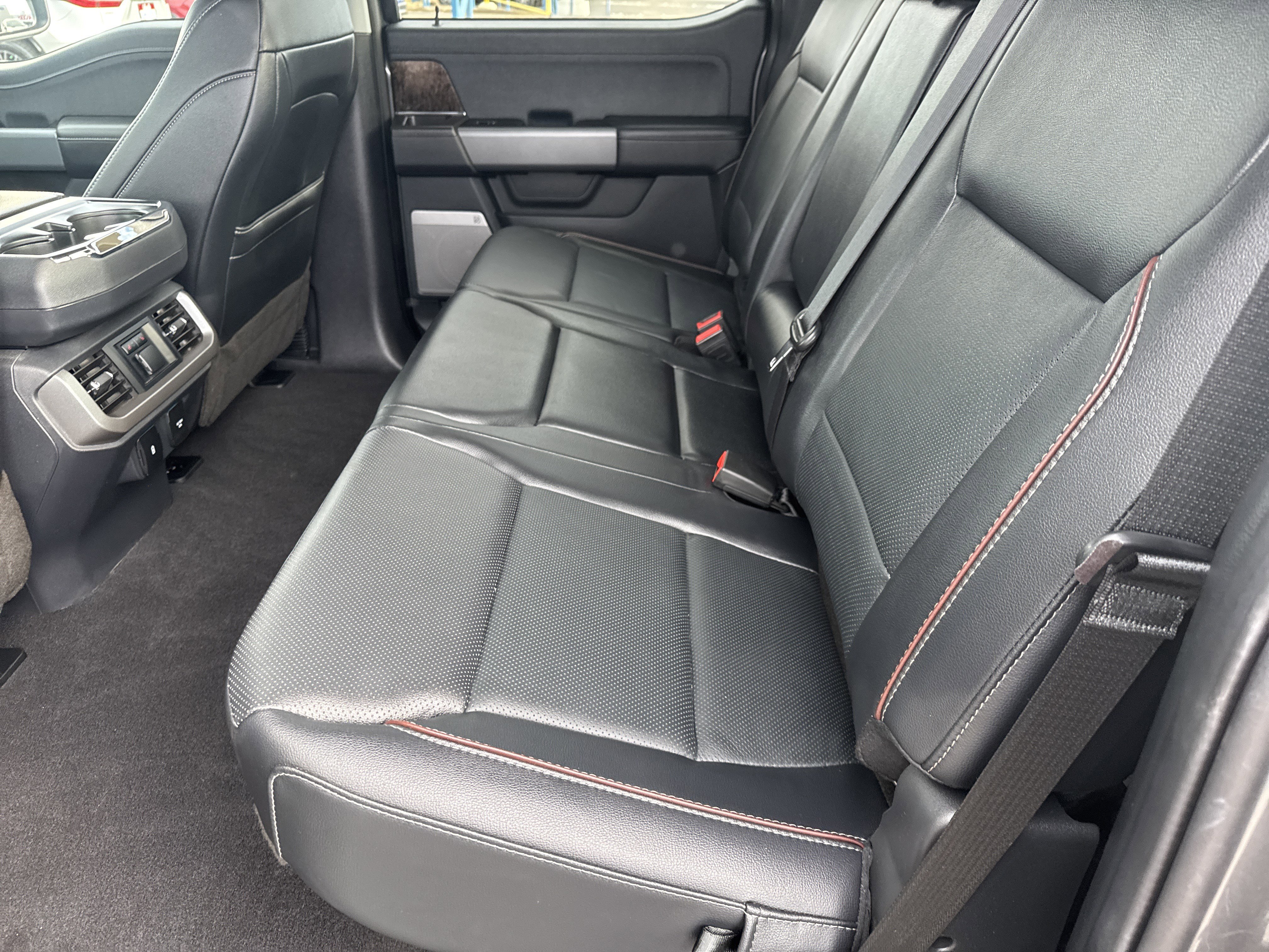 Used 2023 Ford F150 Lariat w/ Equipment Group 502A High image 11