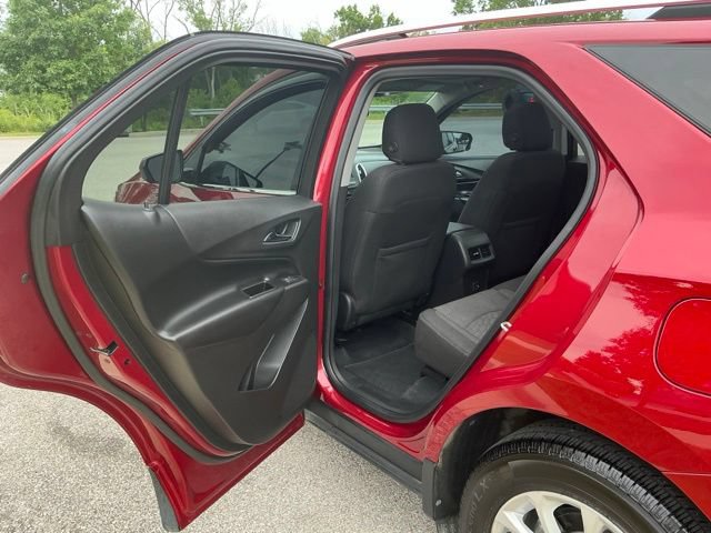 Used 2020 Chevrolet Equinox LT FWD image 16