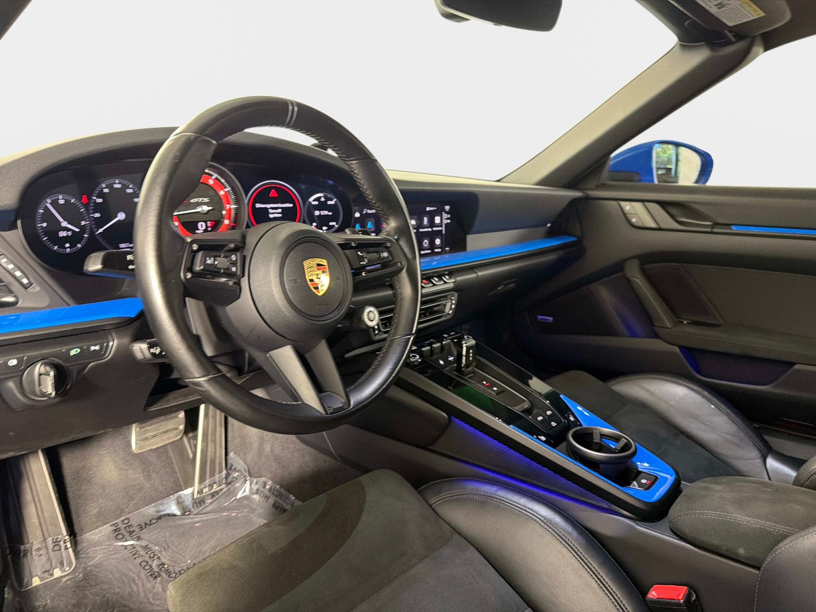 Used 2023 Porsche 911 Carrera 4 GTS w/ Premium Package AWD/4WD image 32