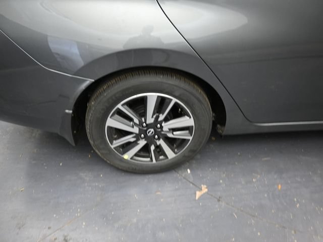New 2025 Nissan Versa SV w/ Trunk Package FWD image 9