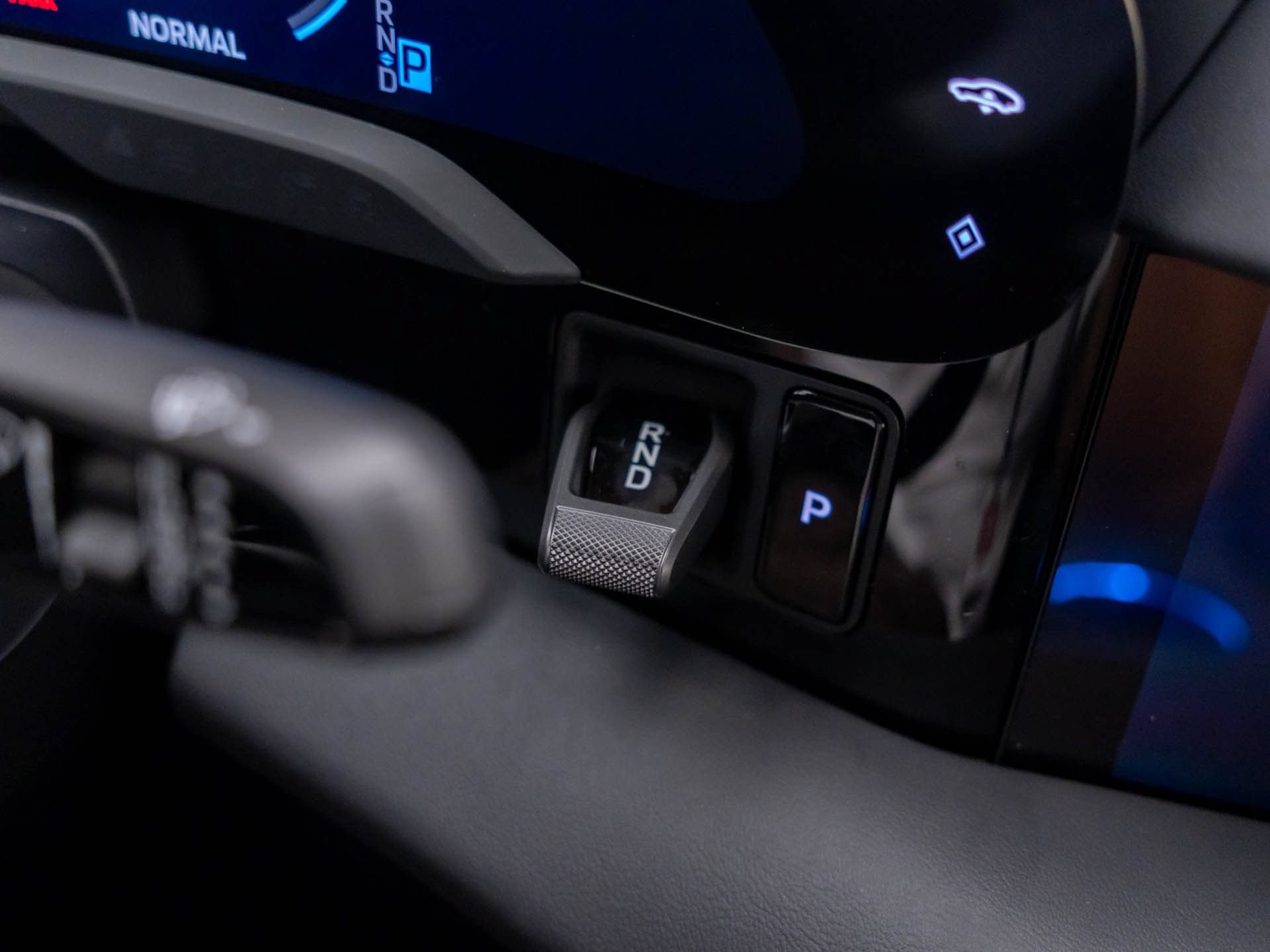 New 2026 Porsche Taycan AWD/4WD image 24