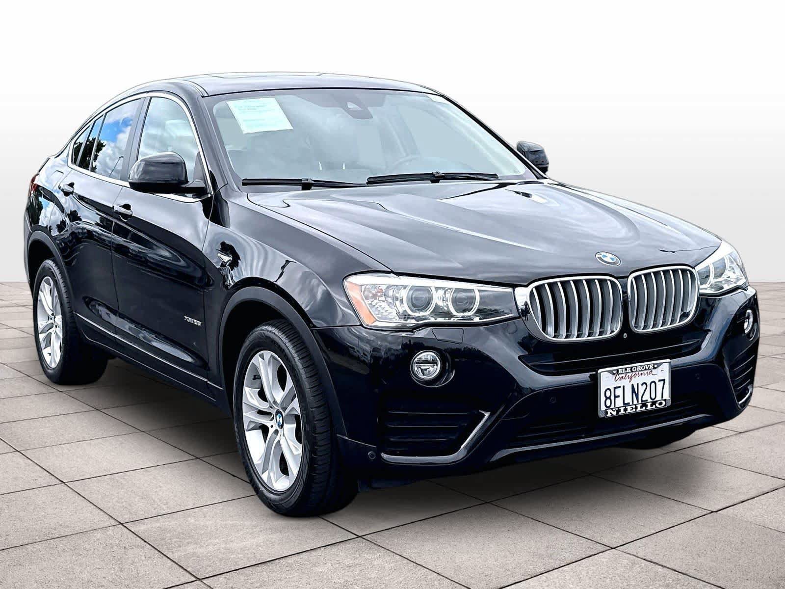 Used 2017 BMW X4 xDrive28i AWD/4WD image 3