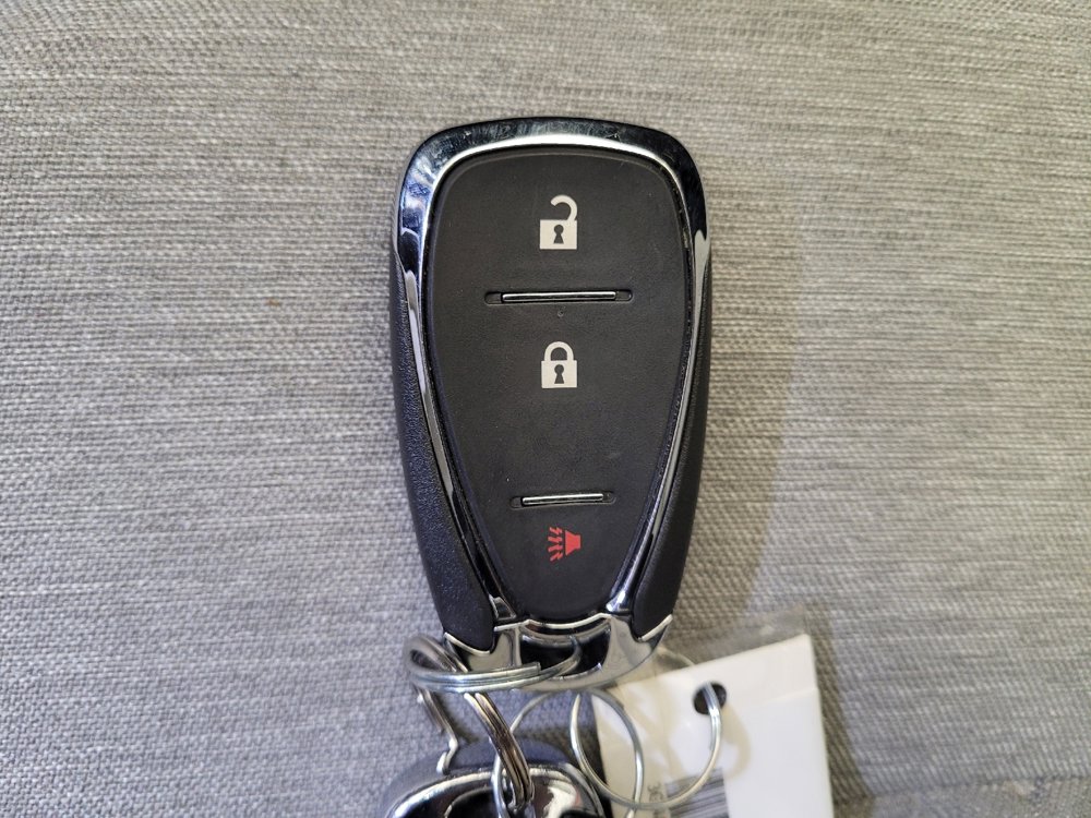 Used 2023 Chevrolet Equinox LT w/ LPO, Floor Liner Package image 27