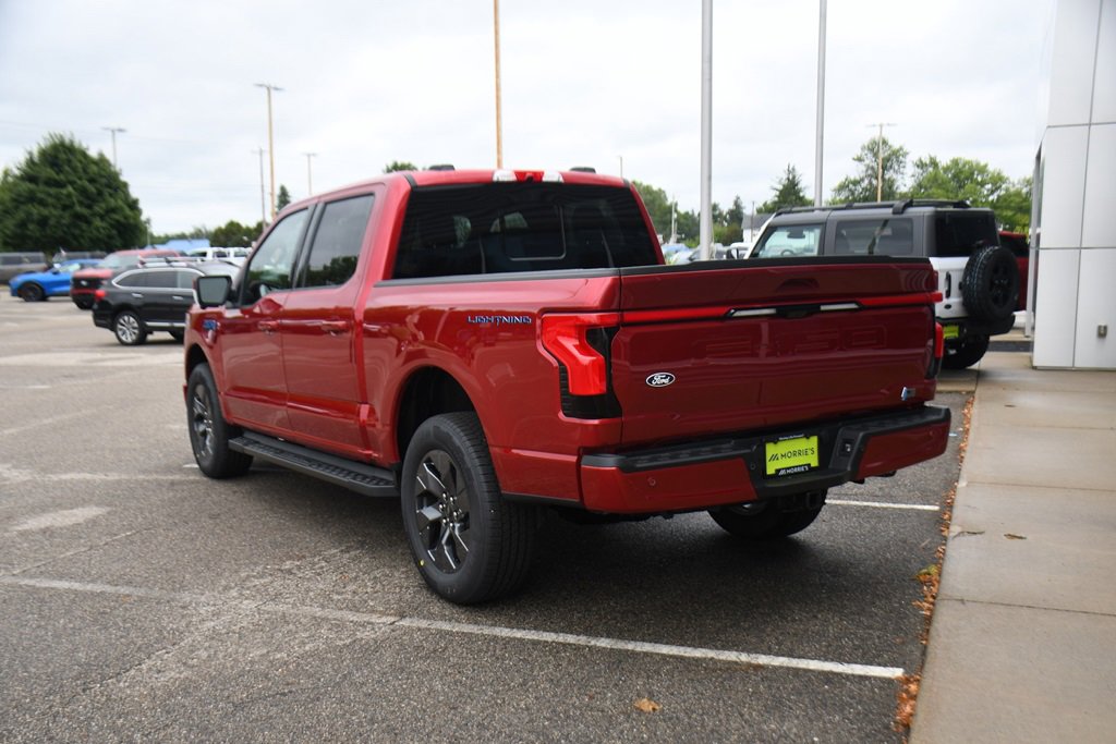 New 2025 Ford F150 Lightning Lariat image 4