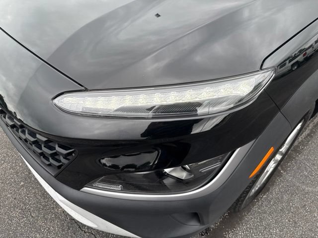Used 2022 Hyundai Kona SE w/ Cargo Package FWD image 9