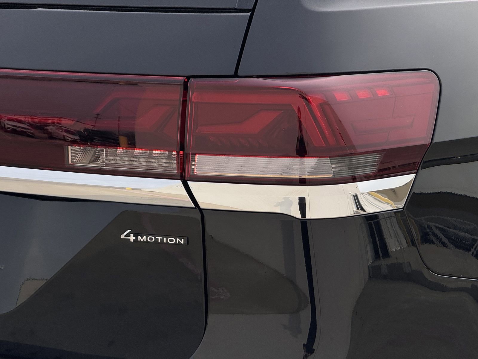 New 2026 Volkswagen Atlas SEL Premium R-Line image 12