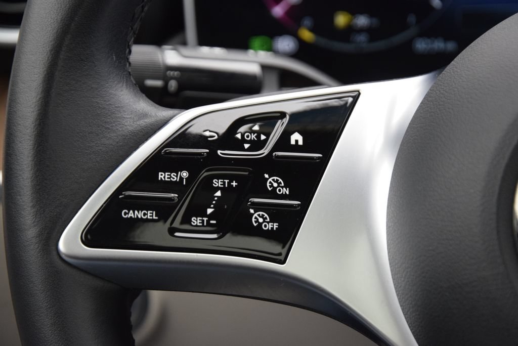 Certified 2024 Mercedes-Benz C 300 Sedan image 24