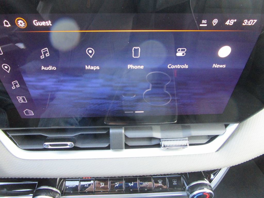 New 2026 Chevrolet Equinox LT w/ Convenience Package II FWD image 39