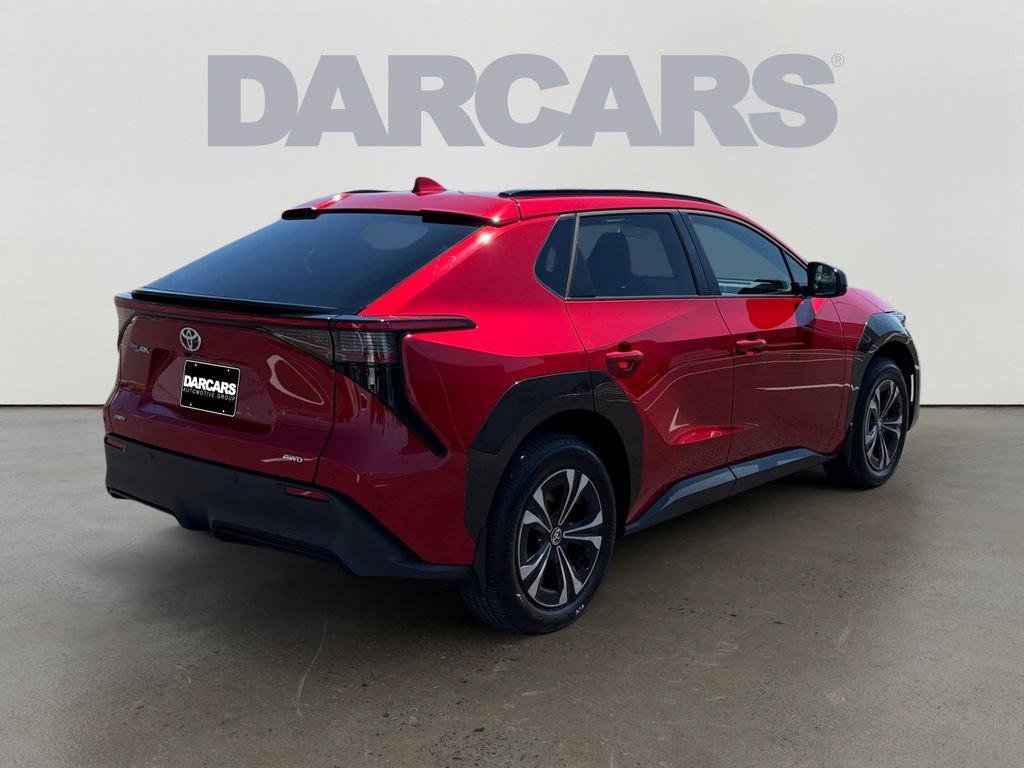 Used 2025 Toyota bZ4X AWD w/ Weather Package image 7