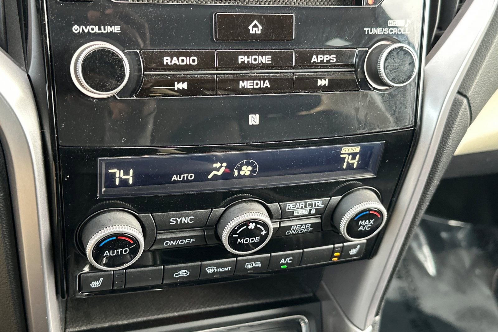 Used 2019 Subaru Ascent Limited w/ Popular Package #3 image 25