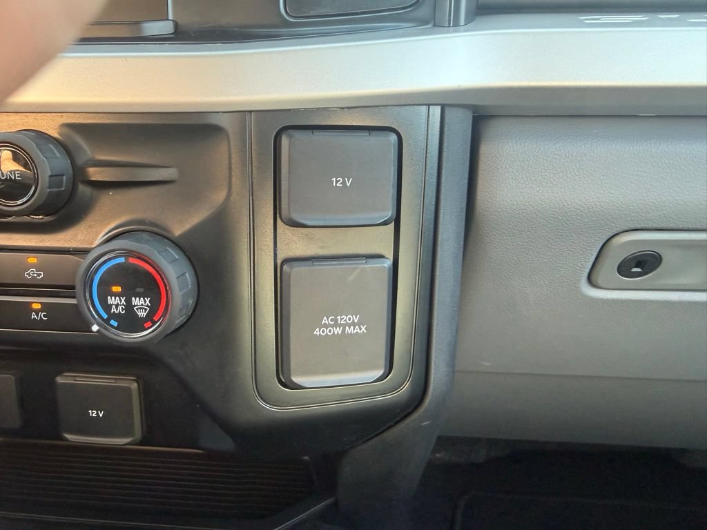 Certified 2025 Ford F350 XLT AWD/4WD image 32